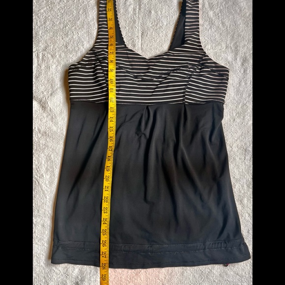 Lululemon Run: Tame Me Tank striped top - Picture 15 of 16